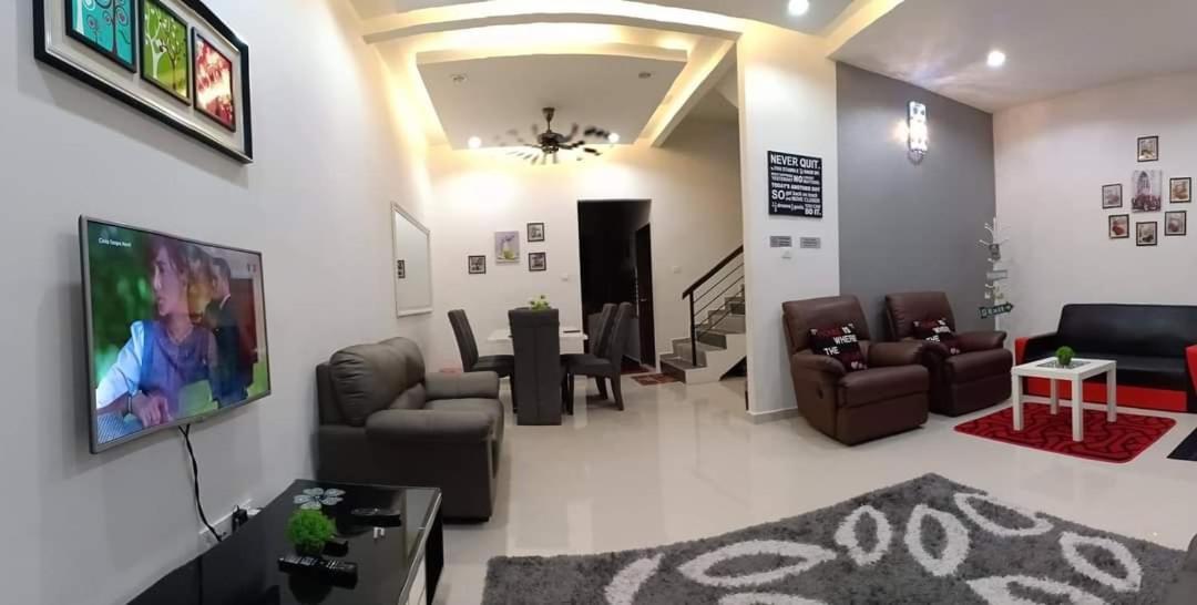 Amanda Homestay Dungun 1 Εξωτερικό φωτογραφία